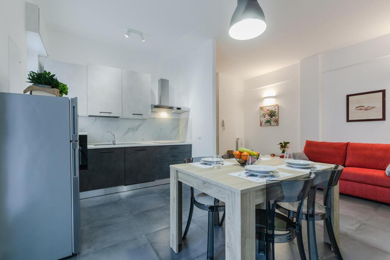 לה ספציה Home Holiday Lovely Apartment מראה חיצוני תמונה